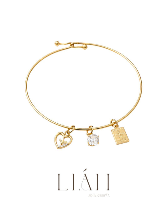Pulseira Filha Protegida semijoia banhada a ouro com pingente coração, zircônia e plaquinha gravada – Liáh Joia Cristã
